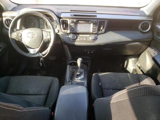 Photo 8 from auction – 2017 TOYOTA RAV4 XLE with VIN JTMRFREV2HJ141950