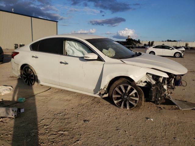 Photo 4 from auction – 2018 NISSAN ALTIMA 2.5 with VIN 1N4AL3AP9JC199497