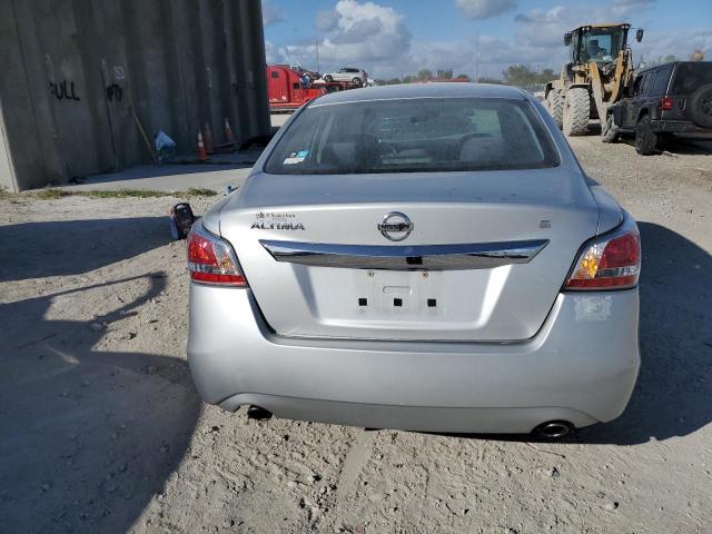 Photo 6 from auction – 2015 NISSAN ALTIMA 2.5 with VIN 1N4AL3AP2FN302822