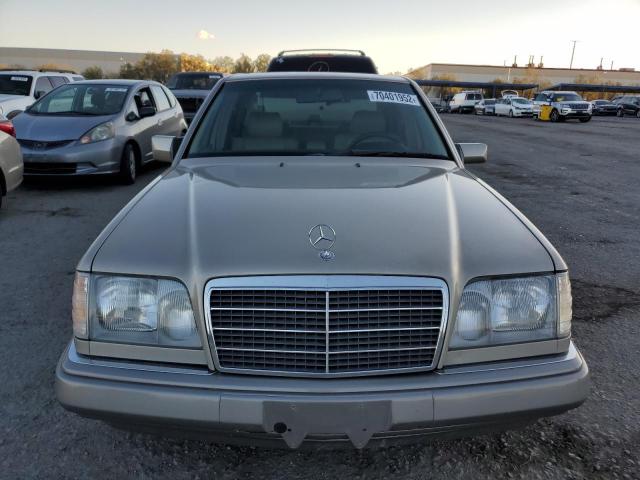 Photo 5 from auction – 1994 MERCEDES-BENZ E 320 with VIN WDBEA32E7RC119459