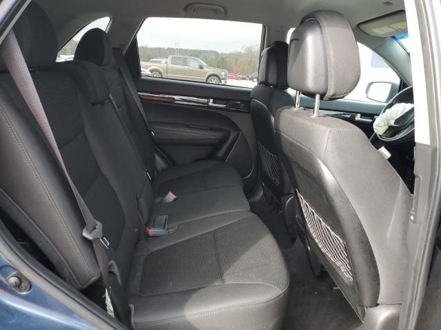 Photo 11 from auction – 2014 KIA SORENTO LX with VIN 5XYKT3A63EG429574