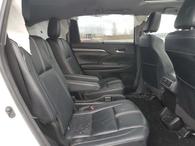 Photo 11 from auction – 2018 TOYOTA HIGHLANDER with VIN 5TDJZRFH8JS898955