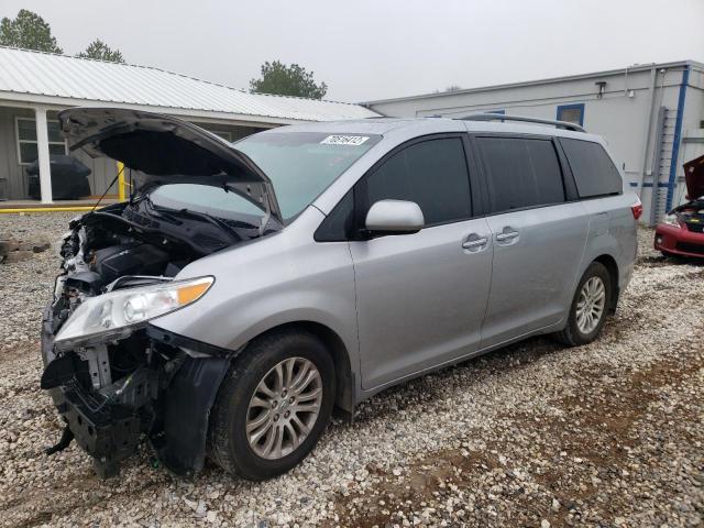 TOYOTA SIENNA XLE 2017 with VIN 5TDYZ3DC8HS861241 - Photo from auction