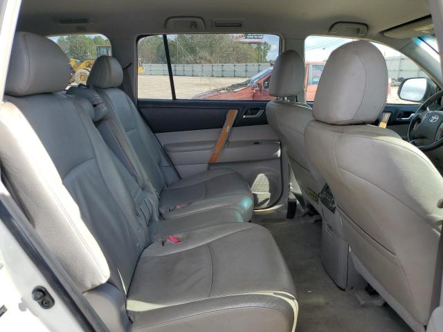 Photo 11 from auction – 2008 TOYOTA HIGHLANDER with VIN JTEEW44A882008731