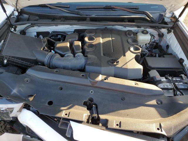 Photo 12 from auction – 2018 TOYOTA 4RUNNER SR with VIN JTEBU5JR5J5573483