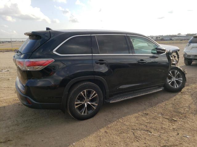 Photo 3 from auction – 2016 TOYOTA HIGHLANDER with VIN 5TDKKRFH6GS151355