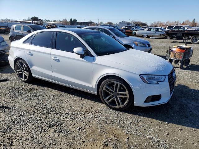 Photo 4 from auction – 2019 AUDI A3 PREMIUM with VIN WAUAUGFF4KA092057