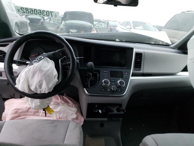 Photo 8 from auction – 2017 TOYOTA SIENNA with VIN 5TDZZ3DC5HS889146