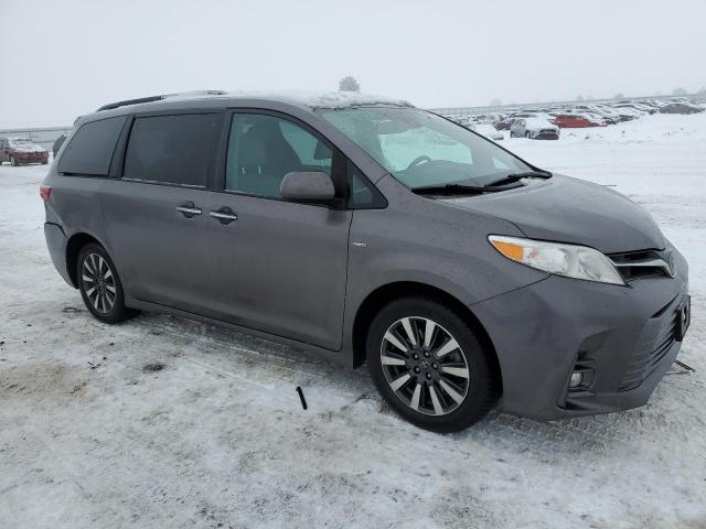 Photo 4 from auction – 2018 TOYOTA SIENNA XLE with VIN 5TDDZ3DC0JS200078