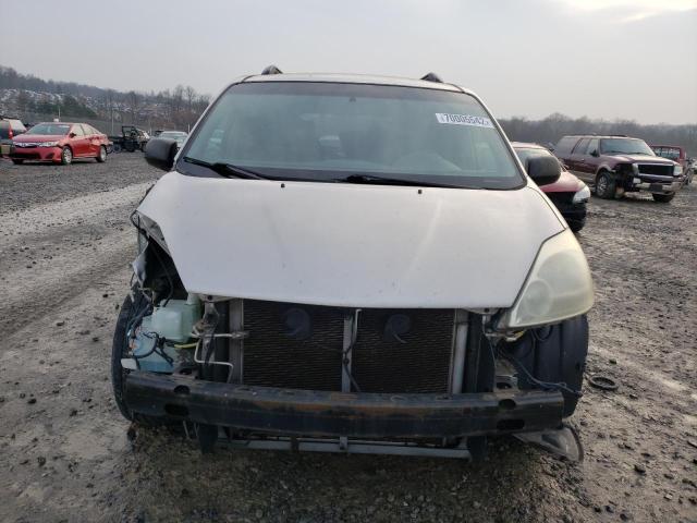 Photo 5 from auction – 2004 TOYOTA SIENNA CE with VIN 5TDZA23C64S184739