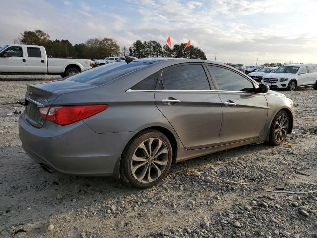 Photo 3 from auction – 2013 HYUNDAI SONATA SE with VIN 5NPEC4AB6DH725955