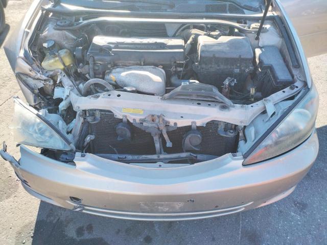Photo 11 from auction – 2002 TOYOTA CAMRY LE with VIN JTDBE30K420047791