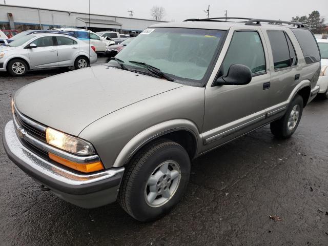 CHEVROLET BLAZER 1998 with VIN 1GNDT13W6W2256095 - Photo from auction