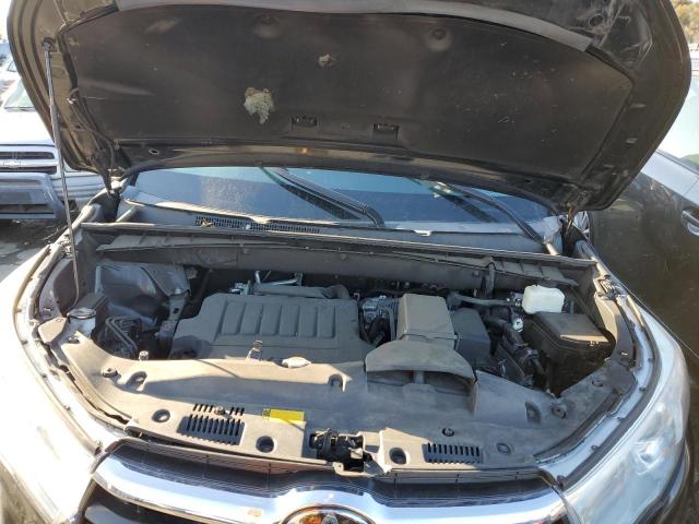 Photo 12 from auction – 2016 TOYOTA HIGHLANDER with VIN 5TDDKRFHXGS346271