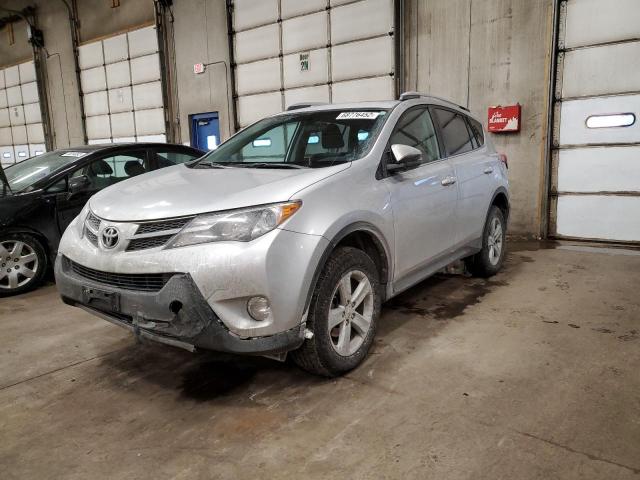 TOYOTA RAV4 XLE 2014 with VIN 2T3RFREV6EW181543 - Photo from auction