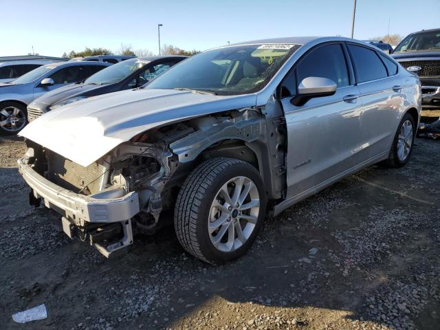 FORD FUSION SE 2019 with VIN 3FA6P0LUXKR182125 - Photo from auction