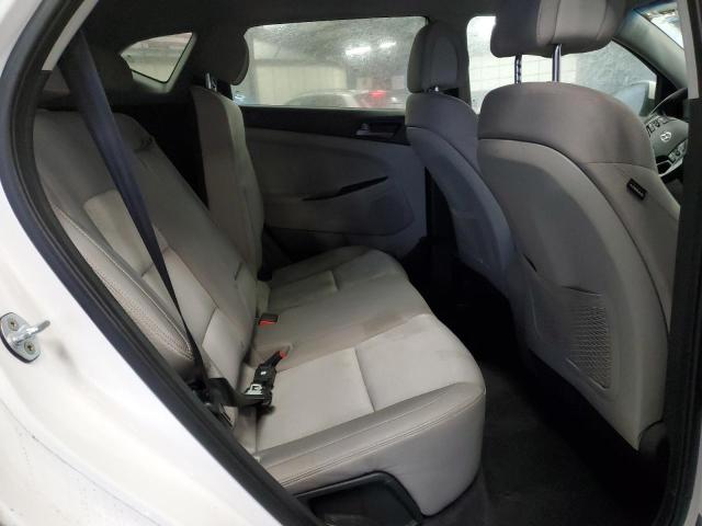Photo 11 from auction – 2016 HYUNDAI TUCSON LIM with VIN KM8J33A23GU204996