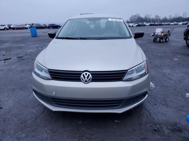Photo 5 from auction – 2014 VOLKSWAGEN JETTA BASE with VIN 3VW2K7AJ3EM247971