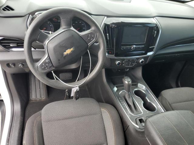 Photo 8 from auction – 2018 CHEVROLET TRAVERSE L with VIN 1GNERFKW3JJ169075