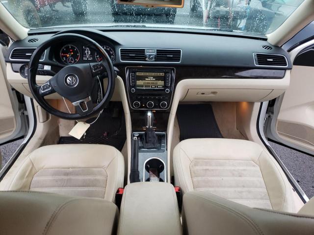 Photo 8 from auction – 2014 VOLKSWAGEN PASSAT SEL with VIN 1VWCN7A34EC071124