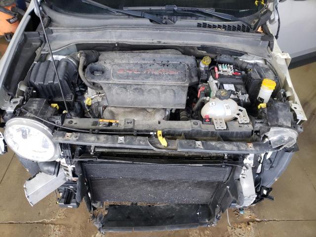 Photo 12 from auction – 2015 JEEP RENEGADE L with VIN ZACCJBDT6FPC14794