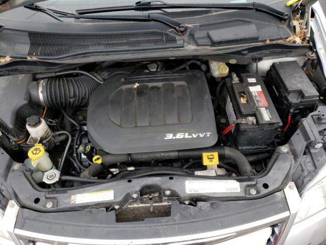 Photo 12 from auction – 2011 CHRYSLER TOWN & COU with VIN 2A4RR8DG3BR655646