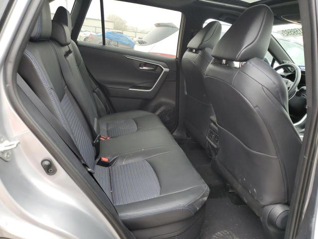 Photo 11 from auction – 2019 TOYOTA RAV4 XSE with VIN 2T3EWRFV6KW034227