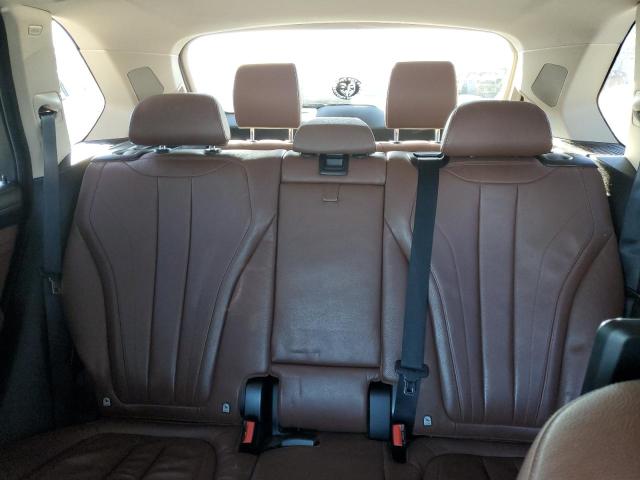 Photo 10 from auction – 2015 BMW X5 XDRIVE5 with VIN 5UXKR6C5XF0J74710