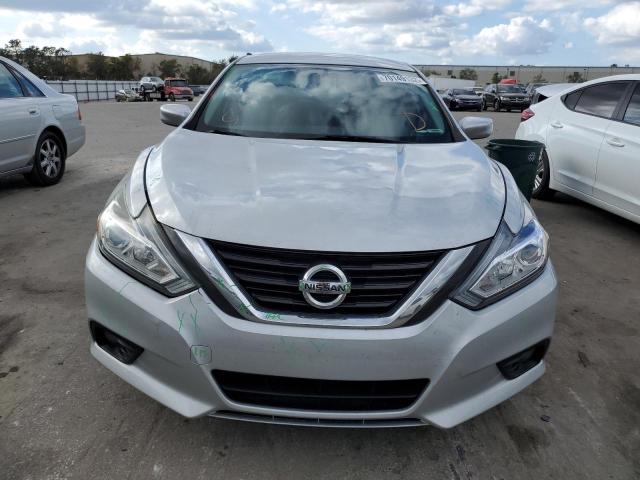 Photo 5 from auction – 2017 NISSAN ALTIMA 2.5 with VIN 1N4AL3AP2HC171373