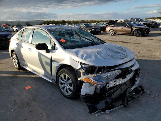 Photo 4 from auction – 2022 TOYOTA COROLLA LE with VIN 5YFEPMAE1NP289177