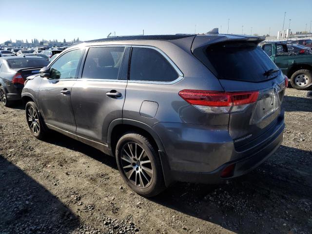 Photo 2 from auction – 2018 TOYOTA HIGHLANDER with VIN 5TDJZRFH7JS499602