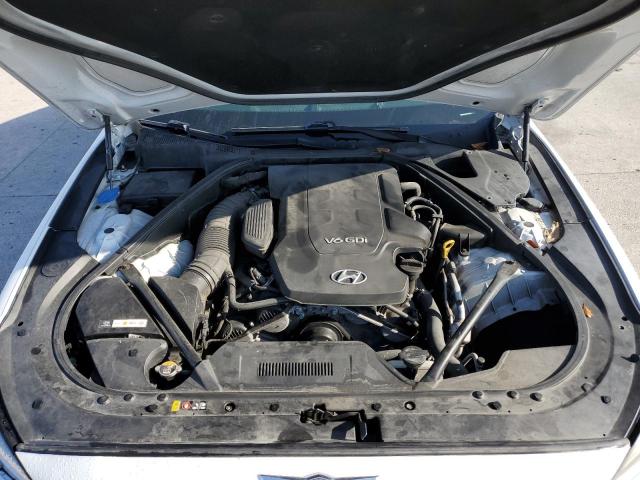 Photo 11 from auction – 2015 HYUNDAI GENESIS 3. with VIN KMHGN4JE3FU096432