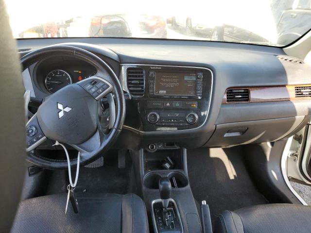 Photo 8 from auction – 2015 MITSUBISHI OUTLANDER with VIN JA4JZ4AX5FZ005559