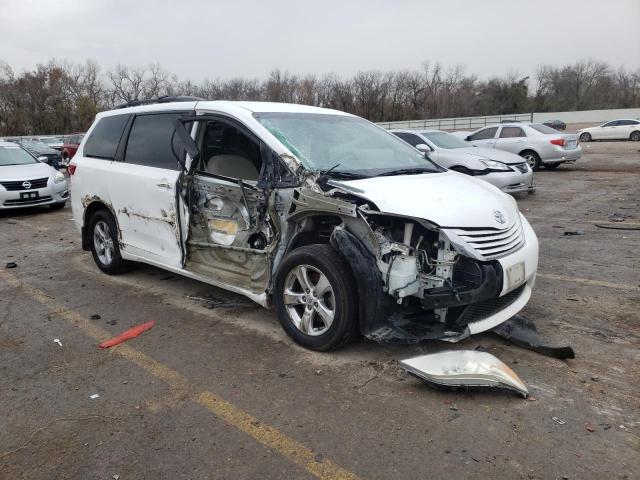 Photo 4 from auction – 2015 TOYOTA SIENNA LE with VIN 5TDKK3DC4FS679057