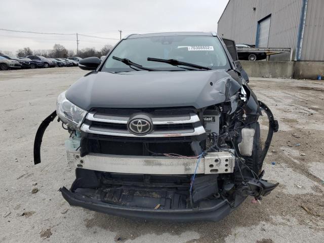 Photo 5 from auction – 2018 TOYOTA HIGHLANDER with VIN 5TDDZRFH7JS493814