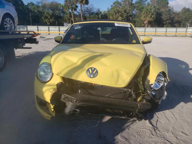 Photo 5 from auction – 2014 VOLKSWAGEN BEETLE with VIN 3VW517AT3EM815749