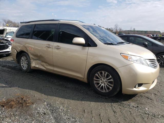 Photo 4 from auction – 2011 TOYOTA SIENNA XLE with VIN 5TDYK3DC7BS117481
