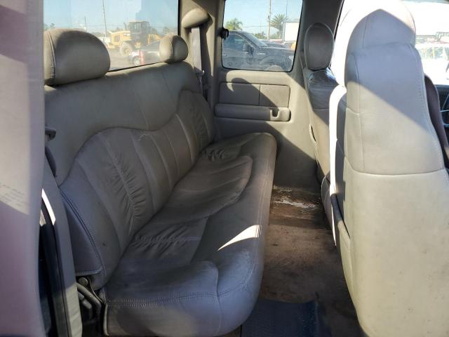 Photo 10 from auction – 2000 CHEVROLET SILVERADO with VIN 2GCEC19V2Y1139080