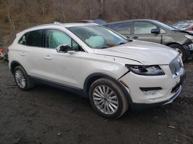 Photo 4 from auction – 2019 LINCOLN MKC with VIN 5LMCJ1D98KUL42261