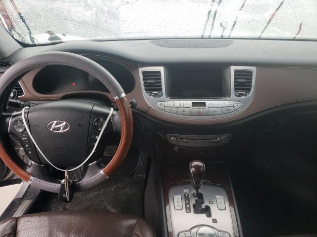 Photo 8 from auction – 2011 HYUNDAI GENESIS 4. with VIN KMHGC4DF2BU114486
