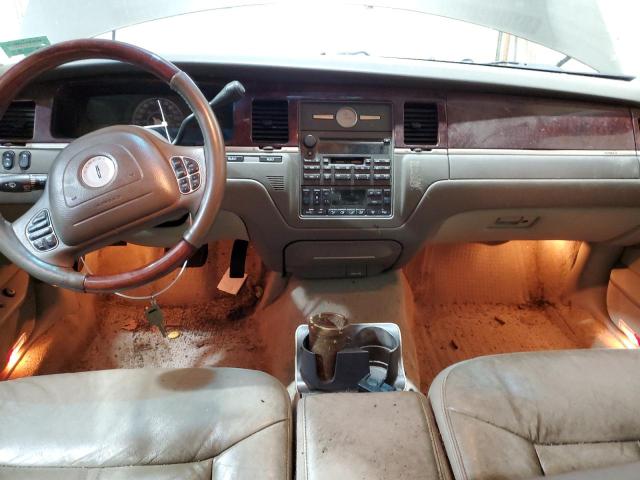 Photo 8 from auction – 2003 LINCOLN TOWN CAR C with VIN 1LNHM83W83Y695481