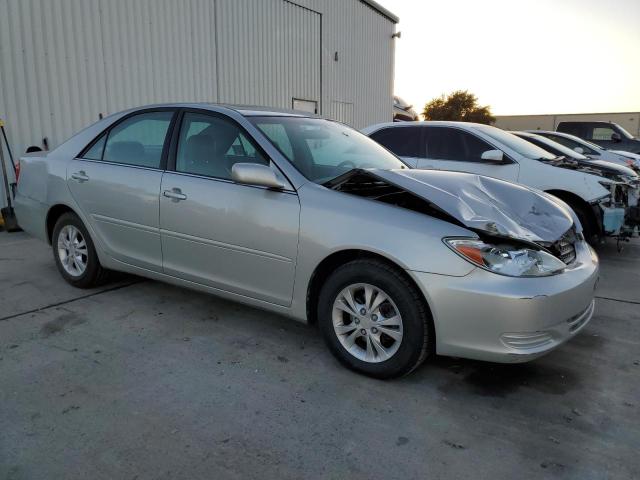 Photo 4 from auction – 2004 TOYOTA CAMRY LE with VIN 4T1BF32K64U583191
