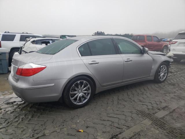 Photo 3 from auction – 2011 HYUNDAI GENESIS 4. with VIN KMHGC4DF2BU114486