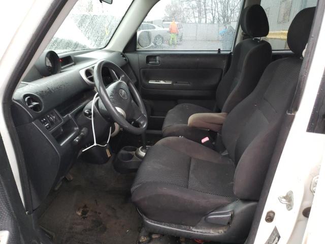 Photo 7 from auction – 2005 TOYOTA SCION XB with VIN JTLKT324454002811