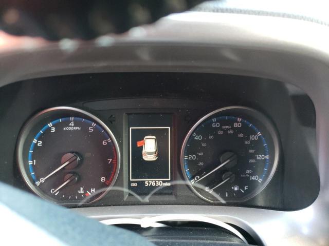 Photo 9 from auction – 2017 TOYOTA RAV4 XLE with VIN JTMWFREV7HJ101219