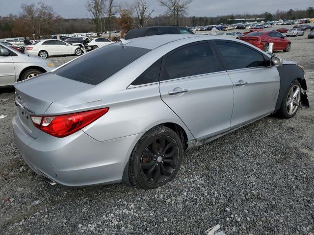 Photo 3 from auction – 2011 HYUNDAI SONATA SE with VIN 5NPEC4AC6BH144817
