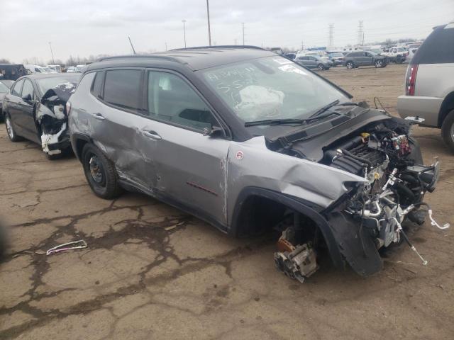 Photo 4 from auction – 2019 JEEP COMPASS TR with VIN 3C4NJDDB4KT671733