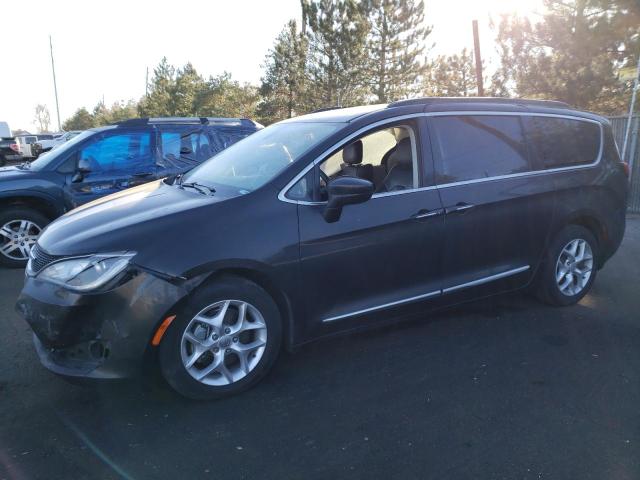 CHRYSLER PACIFICA T 2017 with VIN 2C4RC1BG9HR777101 - Photo from auction