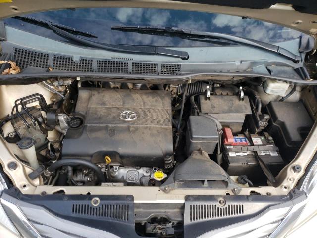 Photo 12 from auction – 2011 TOYOTA SIENNA XLE with VIN 5TDYK3DC7BS117481