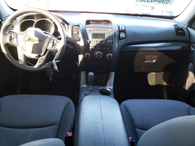 Photo 8 from auction – 2013 KIA SORENTO LX with VIN 5XYKTDA26DG336324